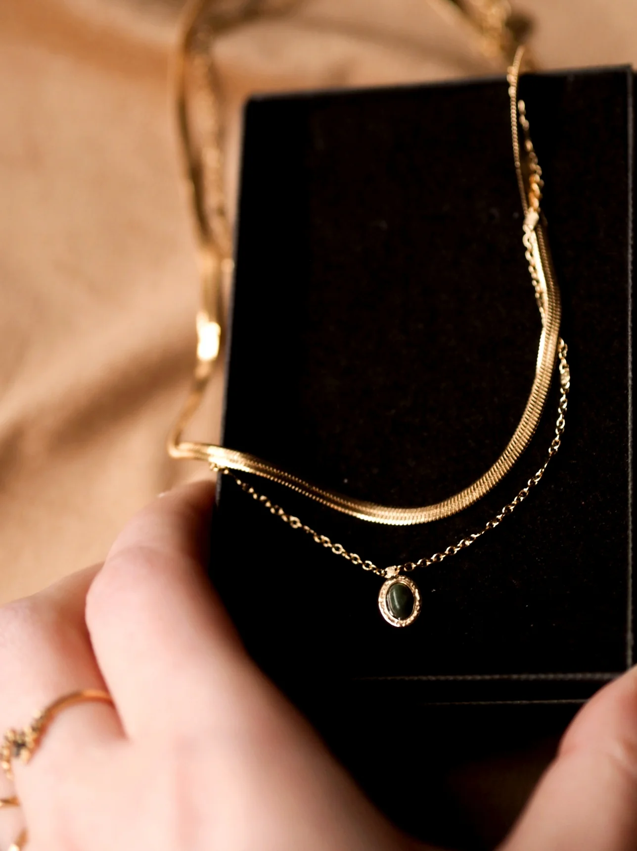 2 linea Gemstone Necklace - Image 3