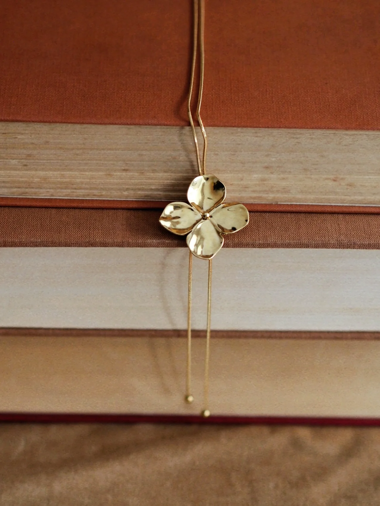 Adjustable Flower Necklace - Image 2