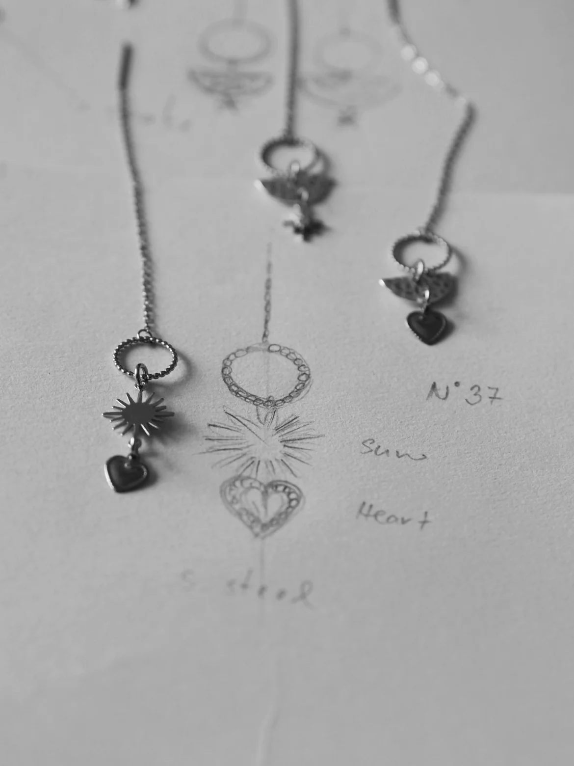 Andrea Atlas Signature Chain Earrings N°36 in Silver - Image 2