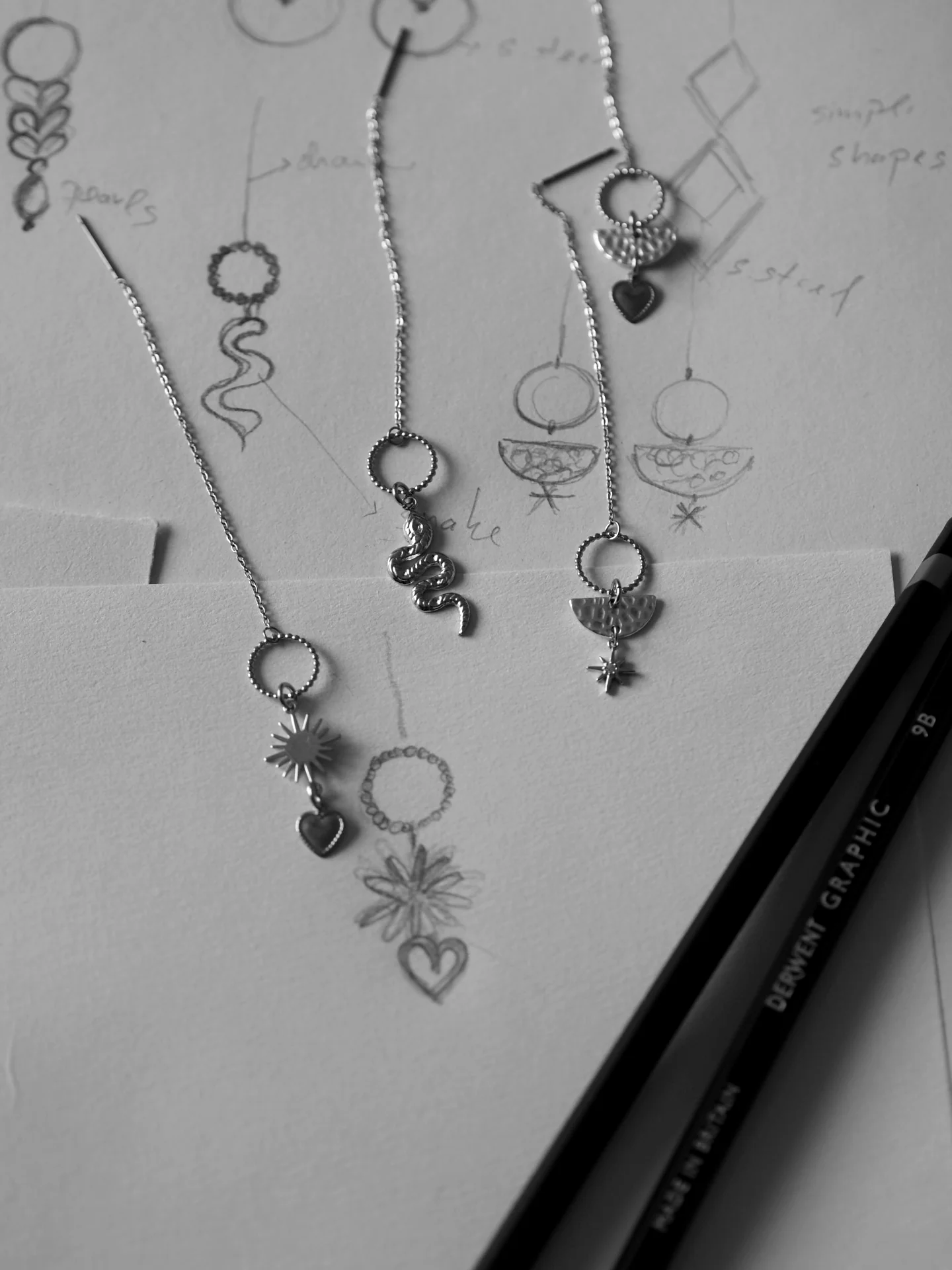 Andrea Atlas Signature Chain Earrings N°43 in Silver - Image 4