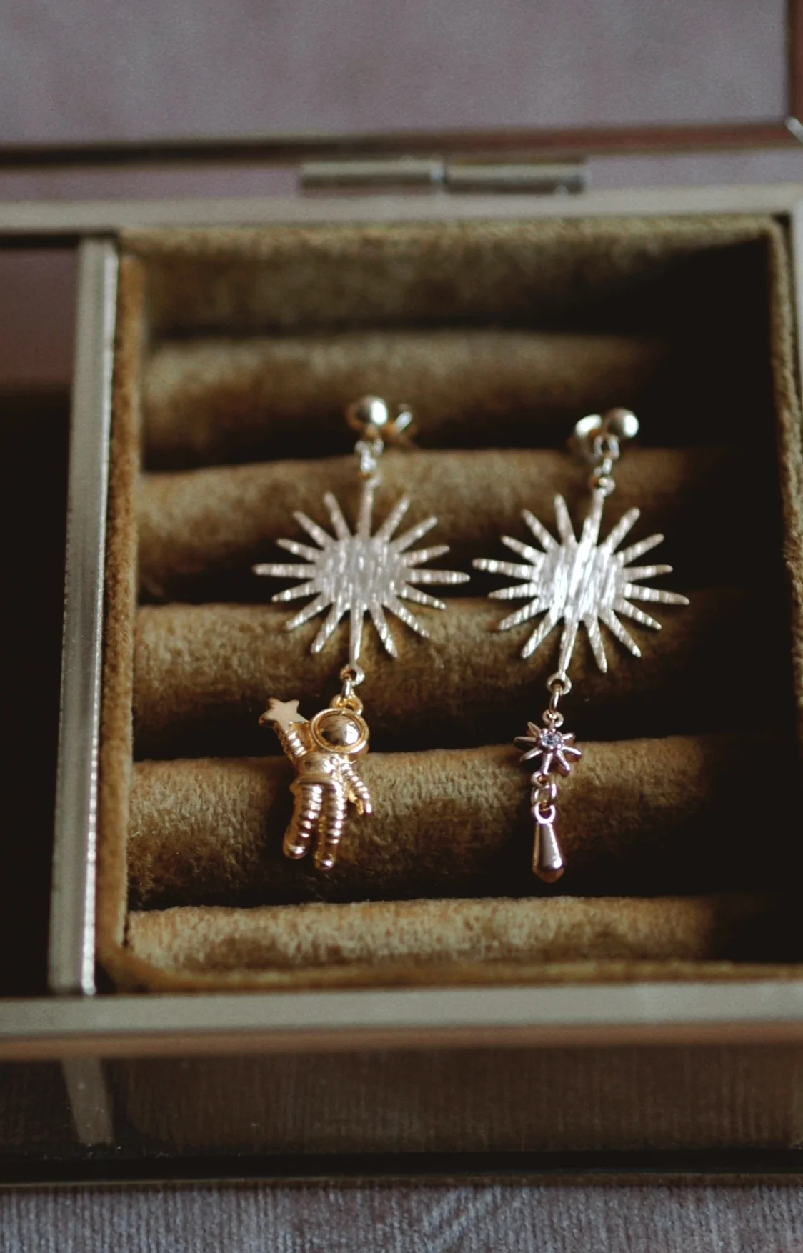 Andrea Atlas SpaceMan Earrings