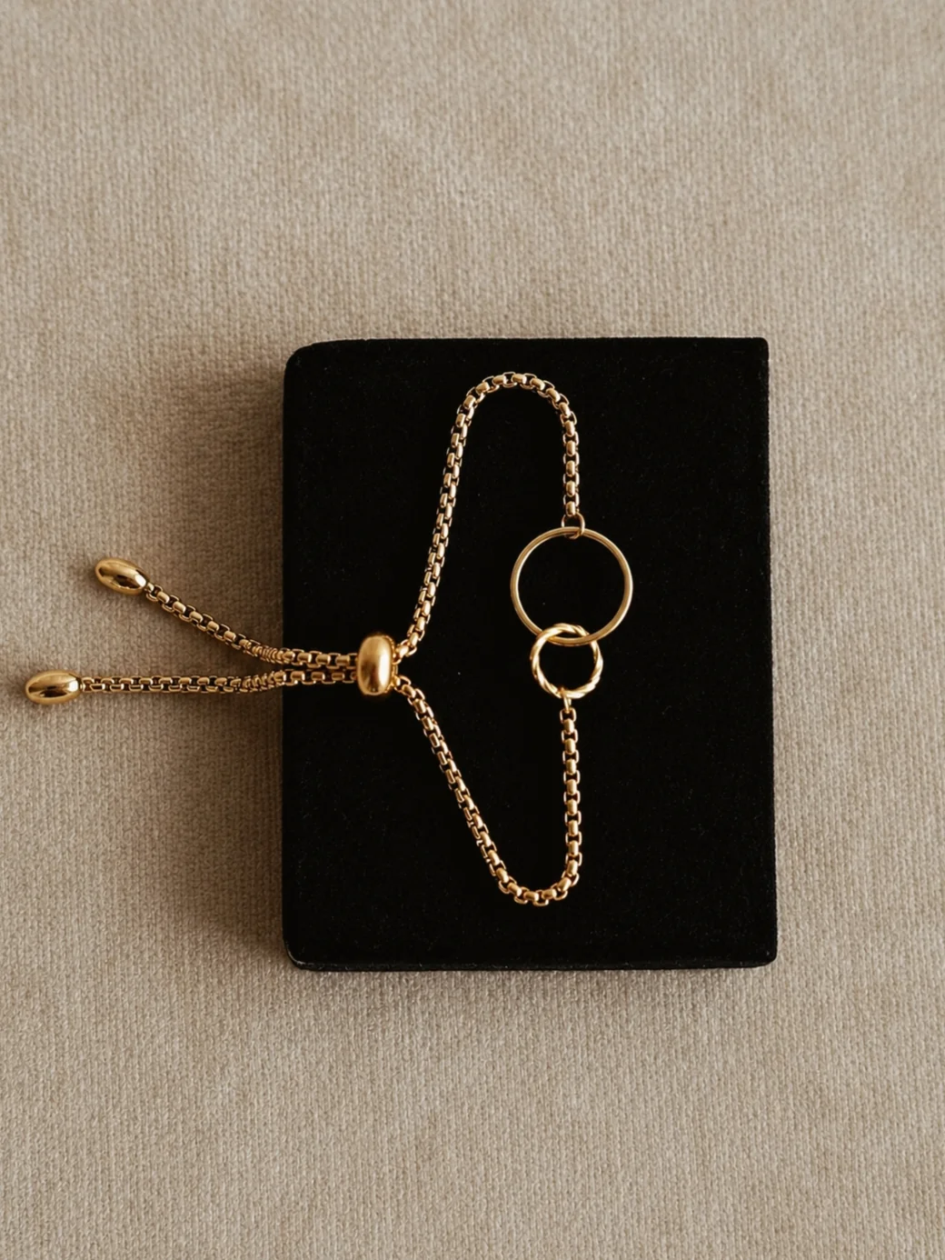 Atlas Adjustable Bracelet Two Circles / Gold
