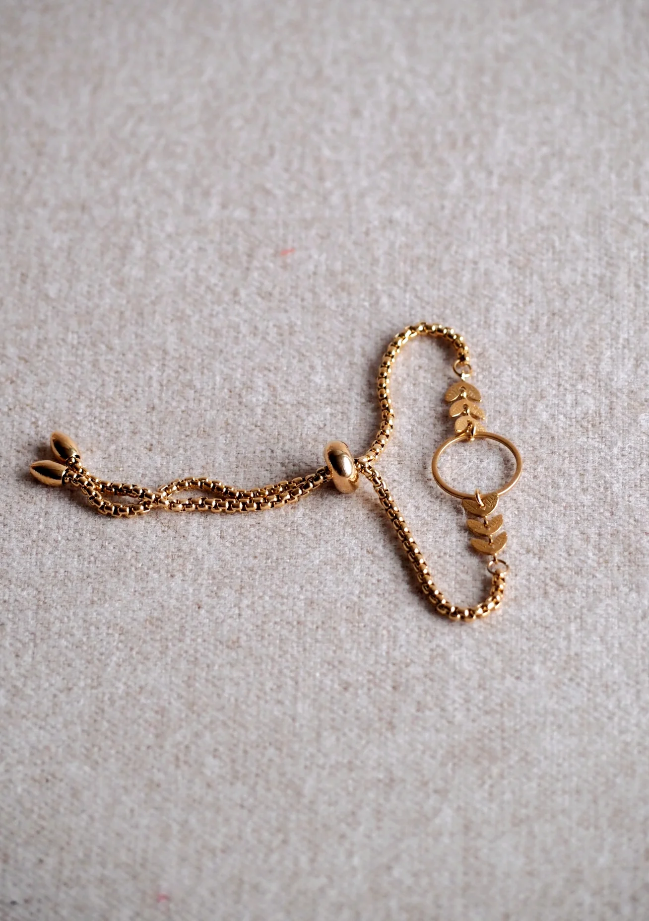 Atlas Adjustable Bracelet With Leaves / Gold - Image 2
