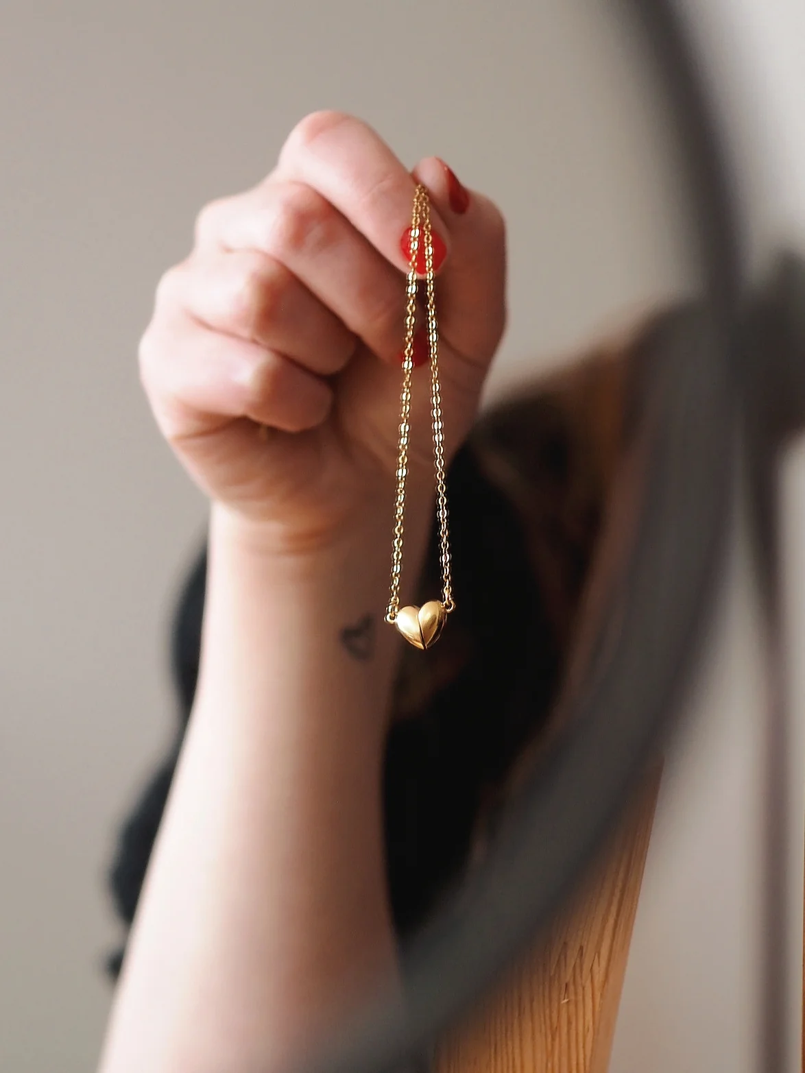 Atlas Magnetic Heart Necklace in Silver - Image 6