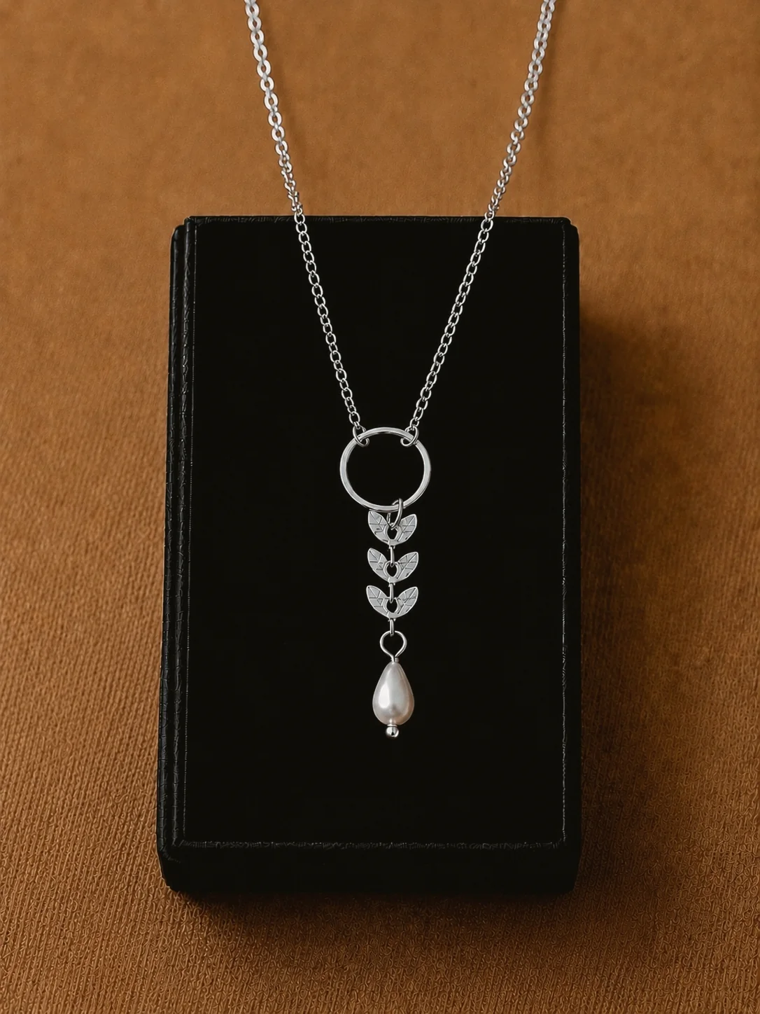 Atlas Leaf and Pearl Necklace in Silver - Image 3