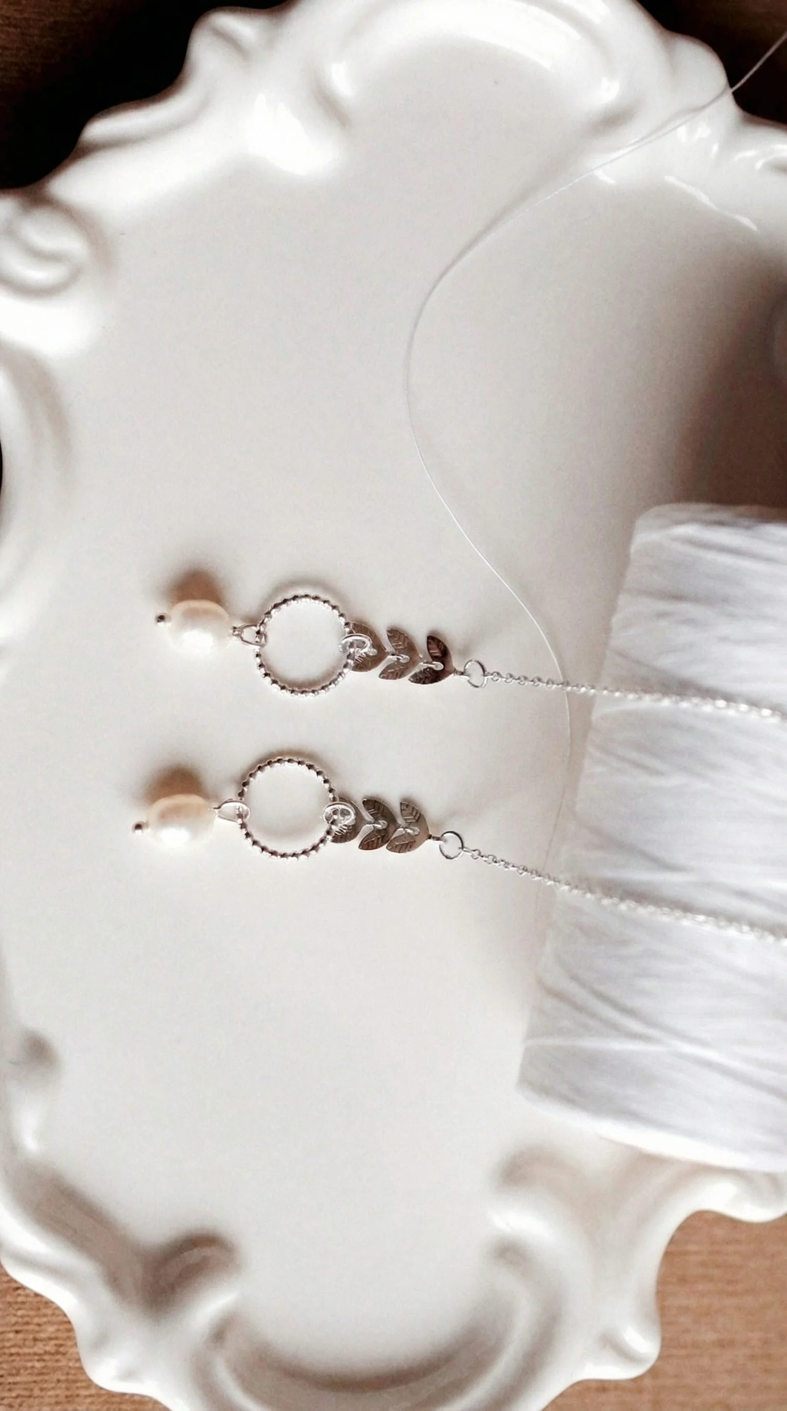 Atlas Signature Chain Earrings N°2 in Silver - Image 3