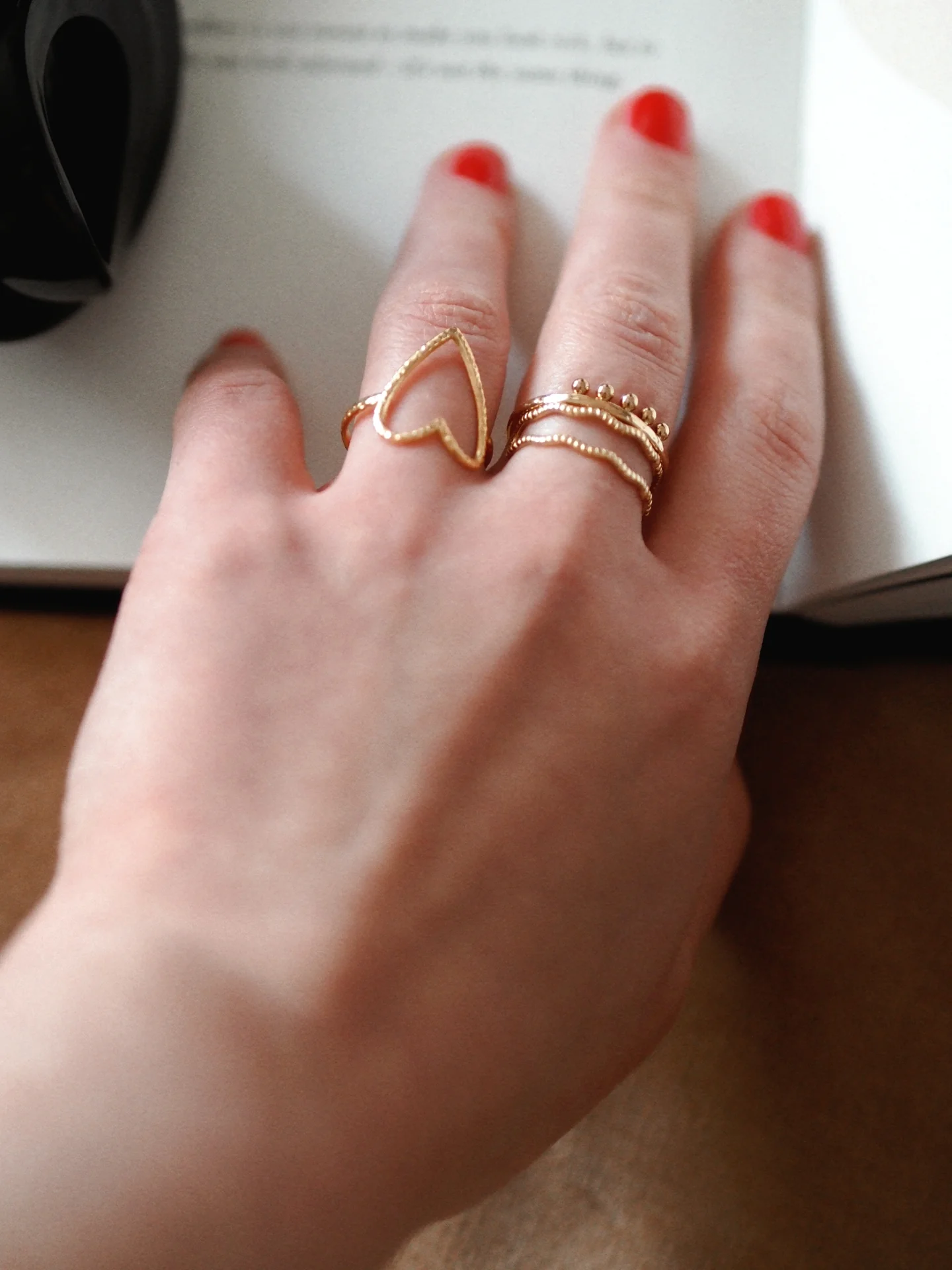 Beatrice Heart Ring - Image 2
