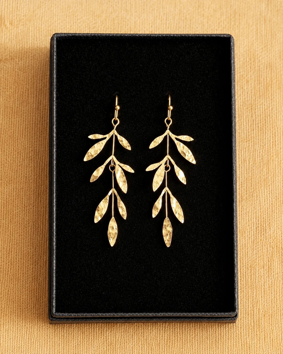 Olivia Earrings in Gold (Petite)
