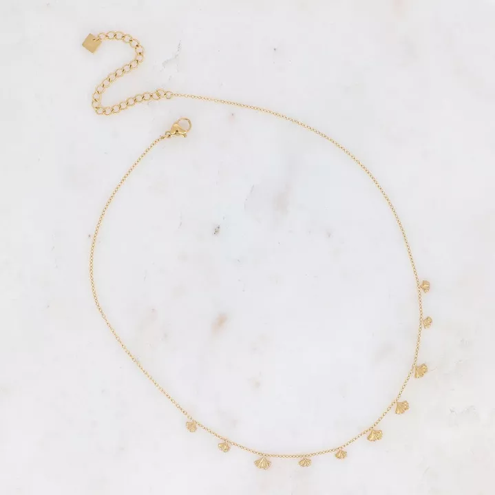Fiona Waterproof Leaf Necklace in Gold - Image 2