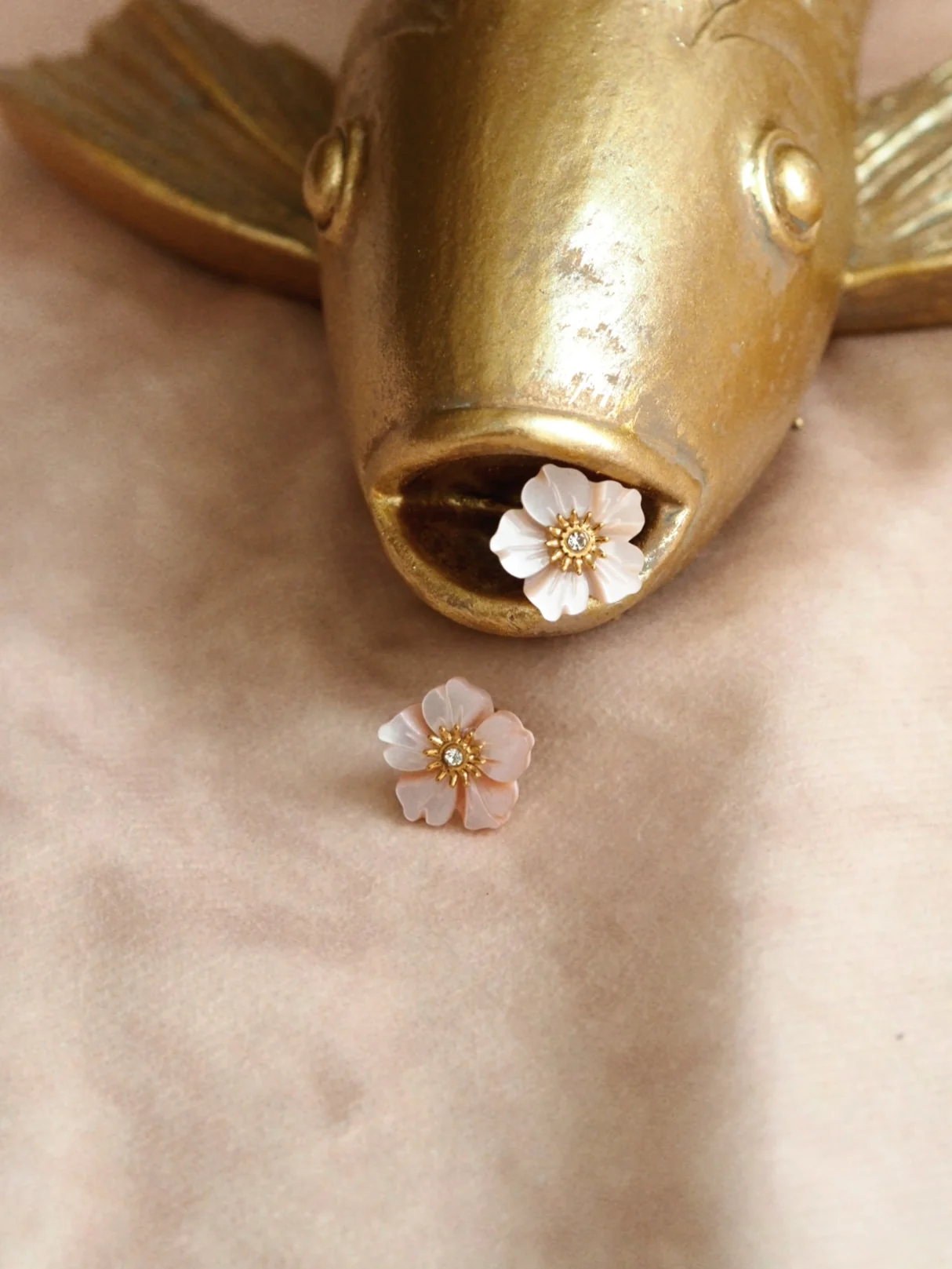 Florence Stud Earrings / Pink