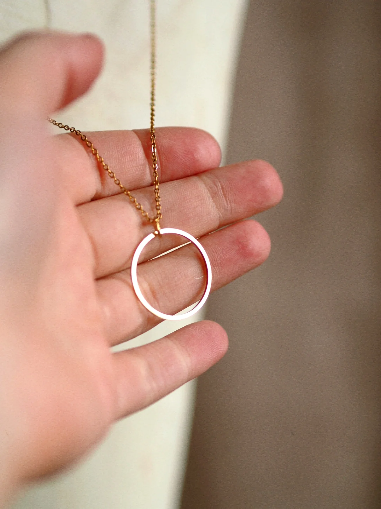 Full Luna Necklace in Gold / Limited Collection Luna - Image 3