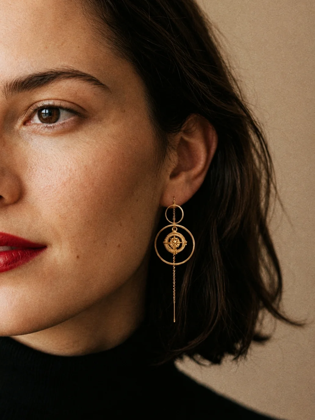 Noctura Chain Earrings in Gold / Sparkle Limited Collection - Image 4