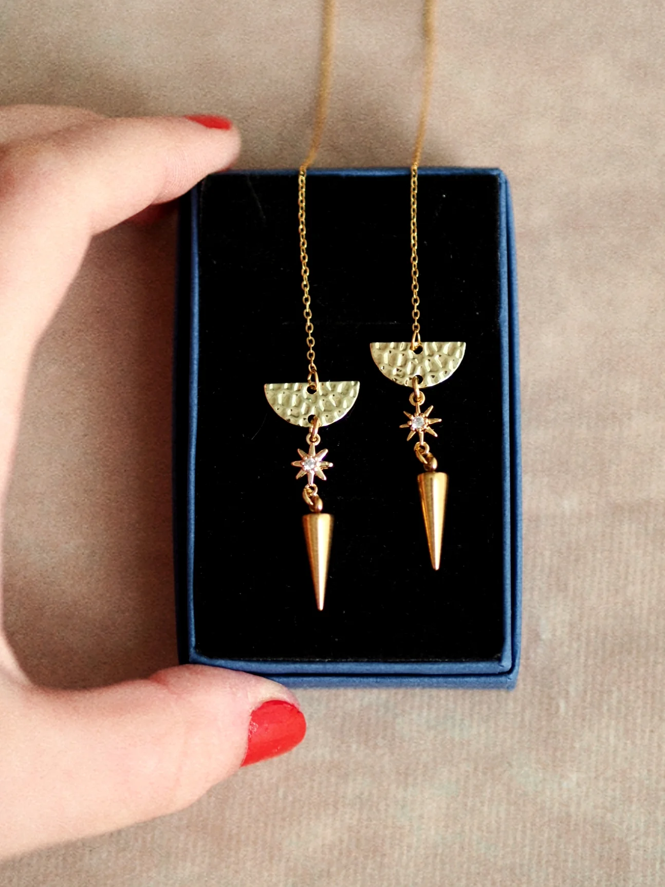 Nova Chain Earrings in Gold / Sparkle Limited Collection