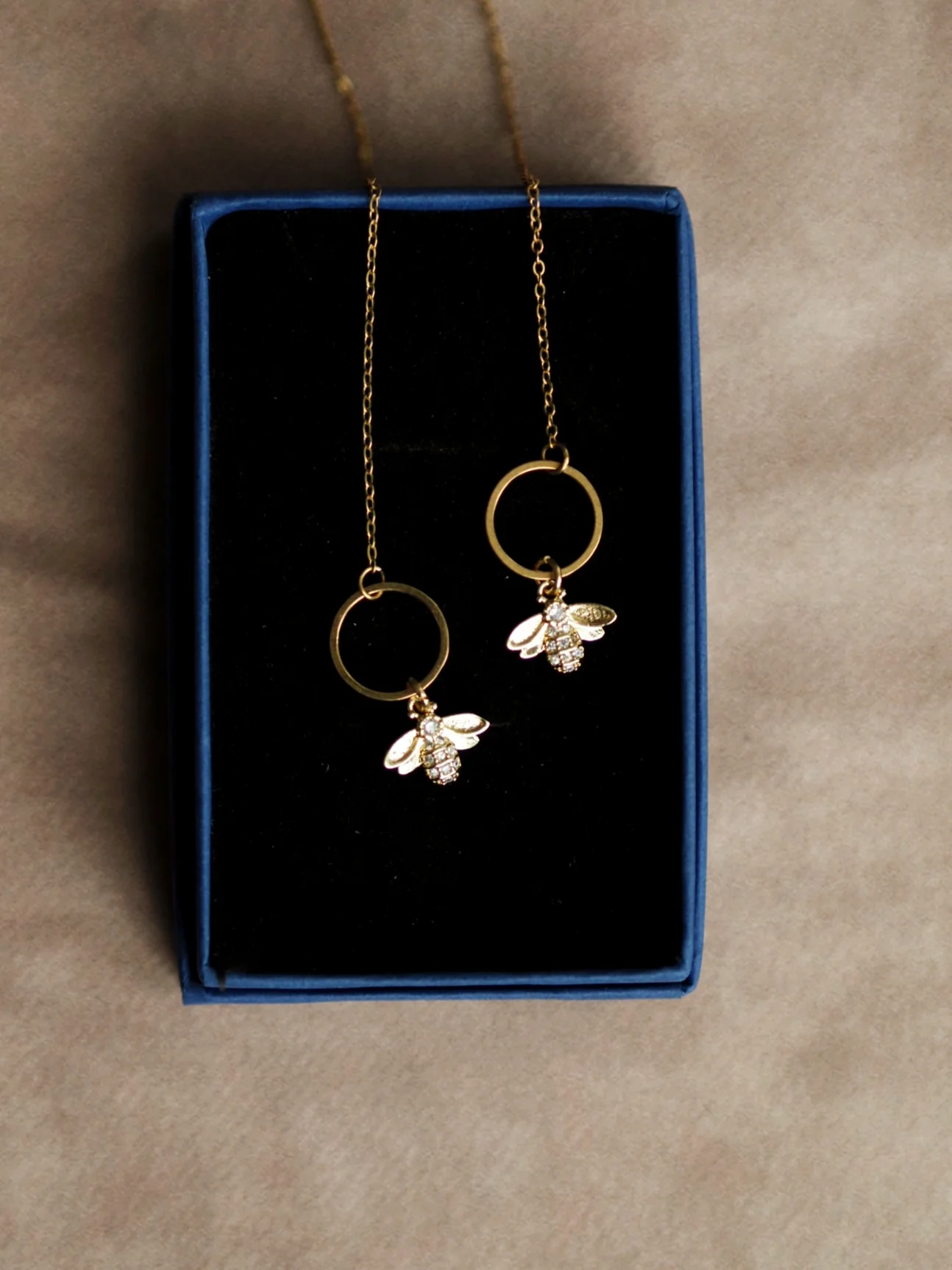 Sparkle Bee Earrings Mini in Gold / Limited Collection
