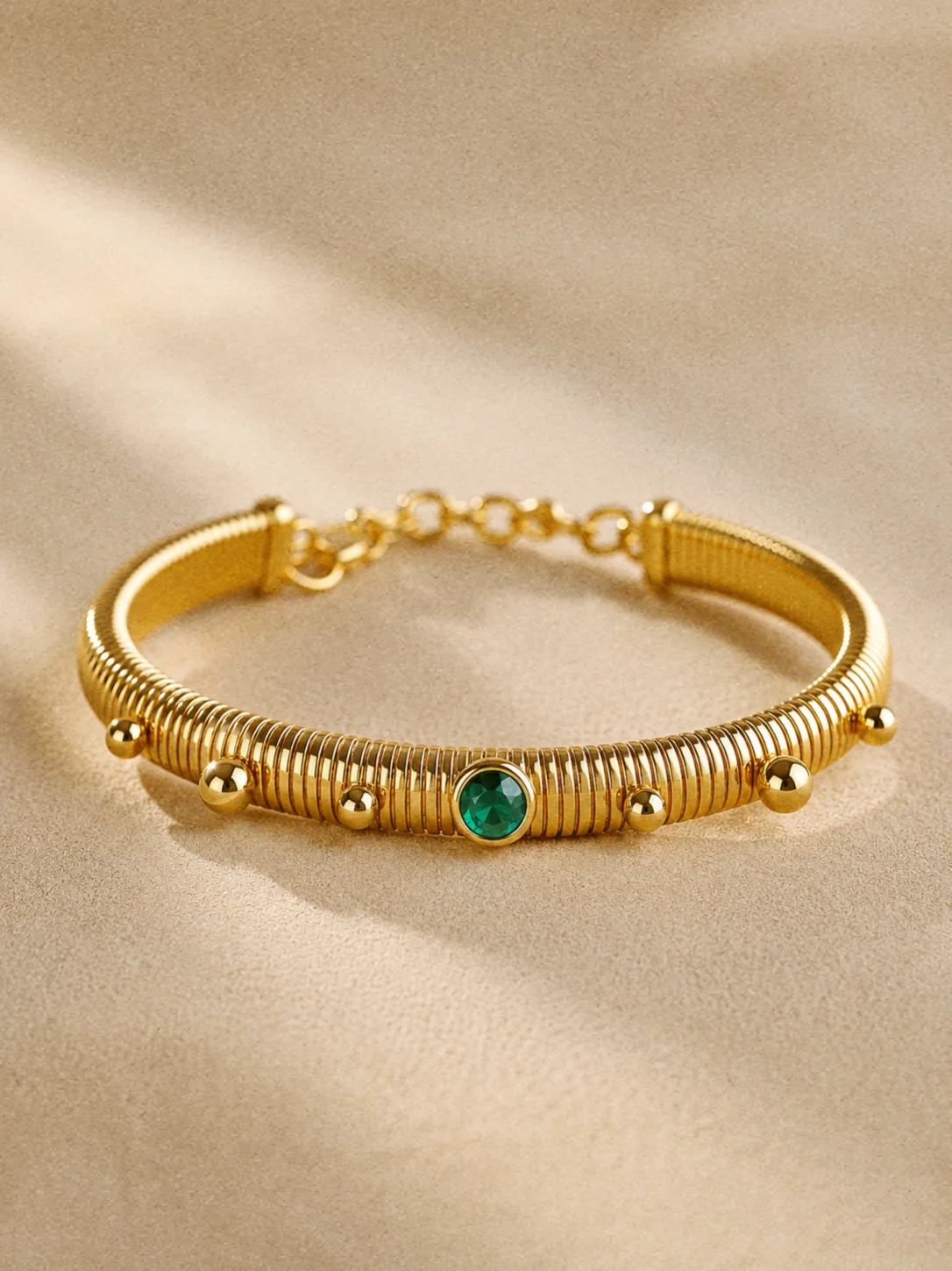 Unique Aldona Bracelet in Green