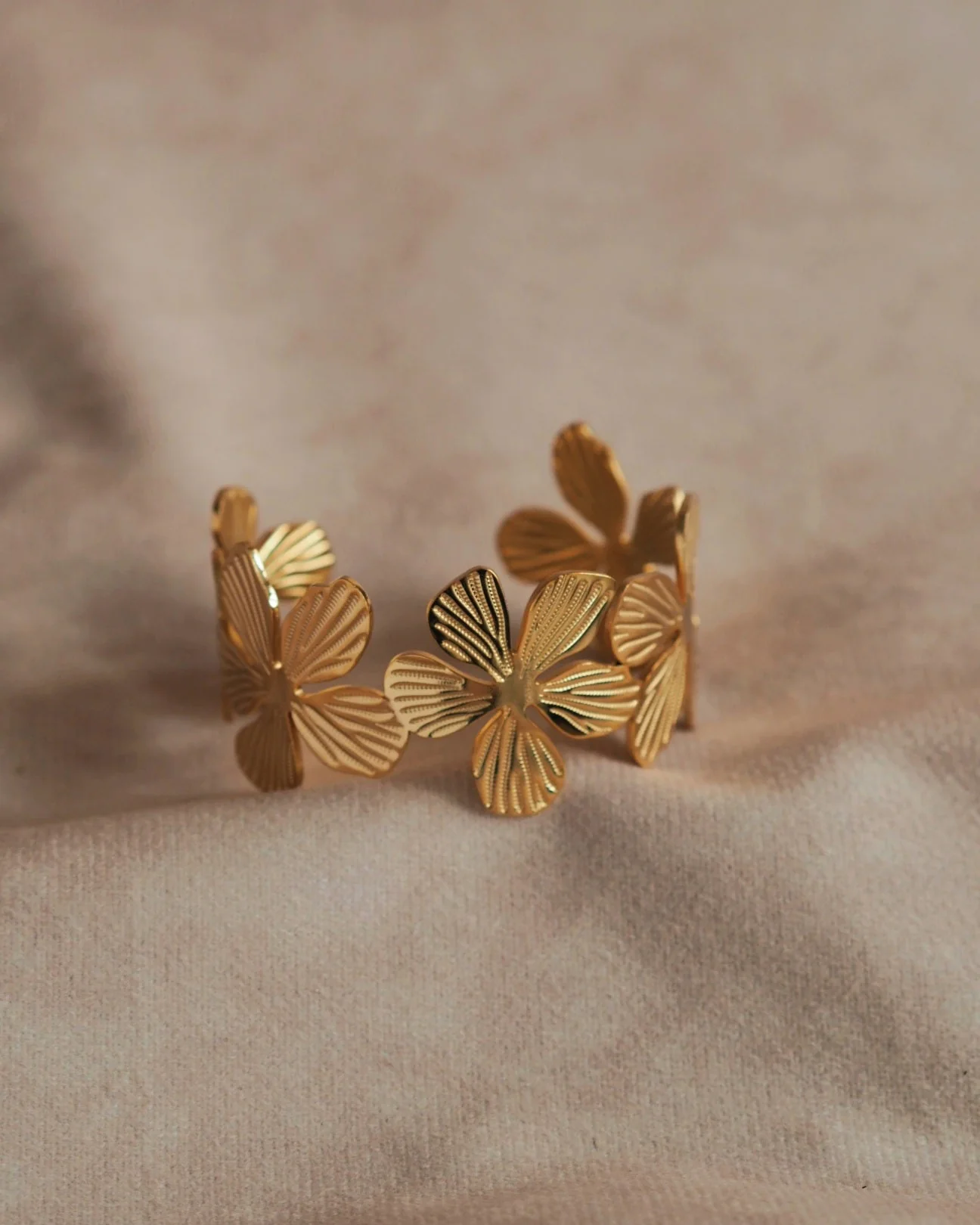 Floral Bangle in Gold - Image 4
