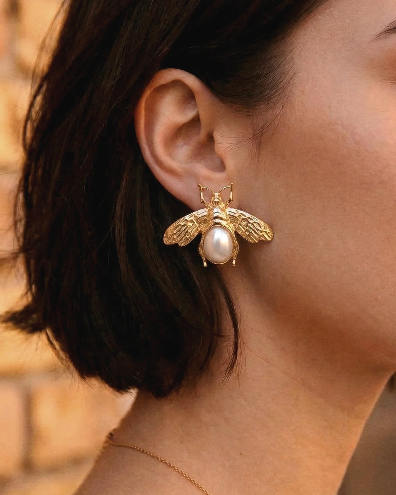 Vintage Style Large Bee Earrings - Image 2